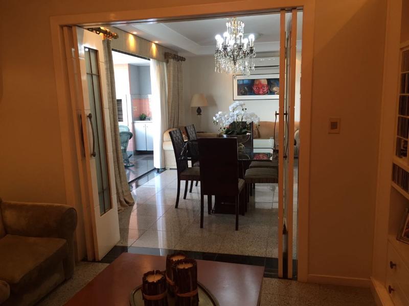 Apartamento à venda com 3 quartos, 182m² - Foto 19