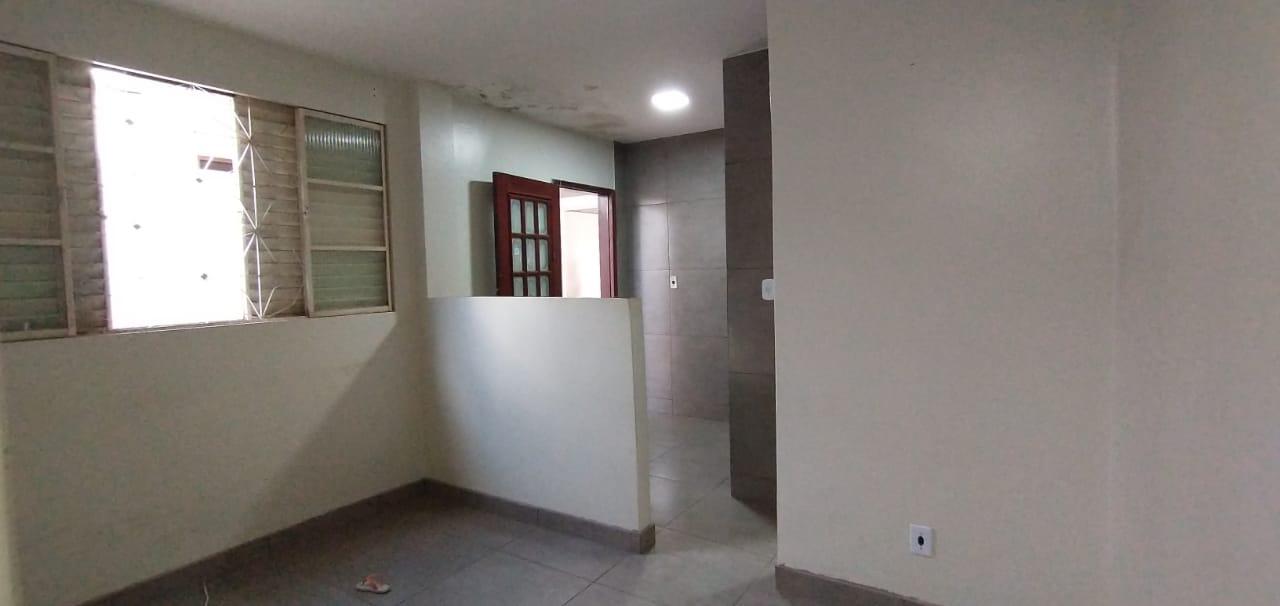 Casa para alugar com 1 quarto, 65m² - Foto 5