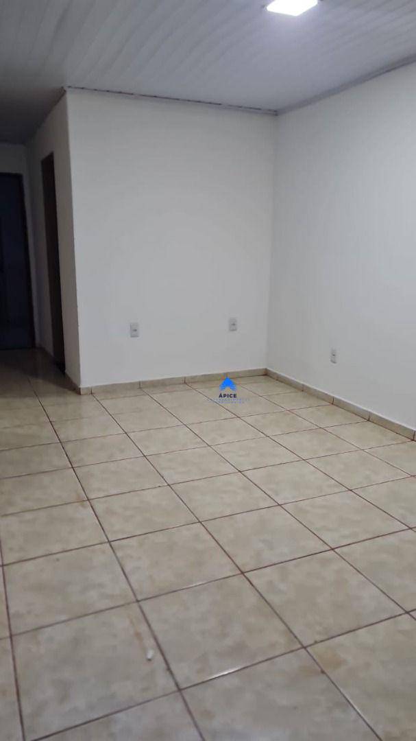 Casa para alugar com 3 quartos, 200M2 - Foto 11