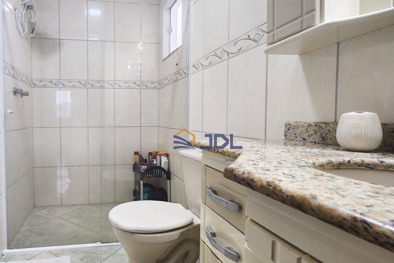 Casa à venda com 4 quartos, 234m² - Foto 15