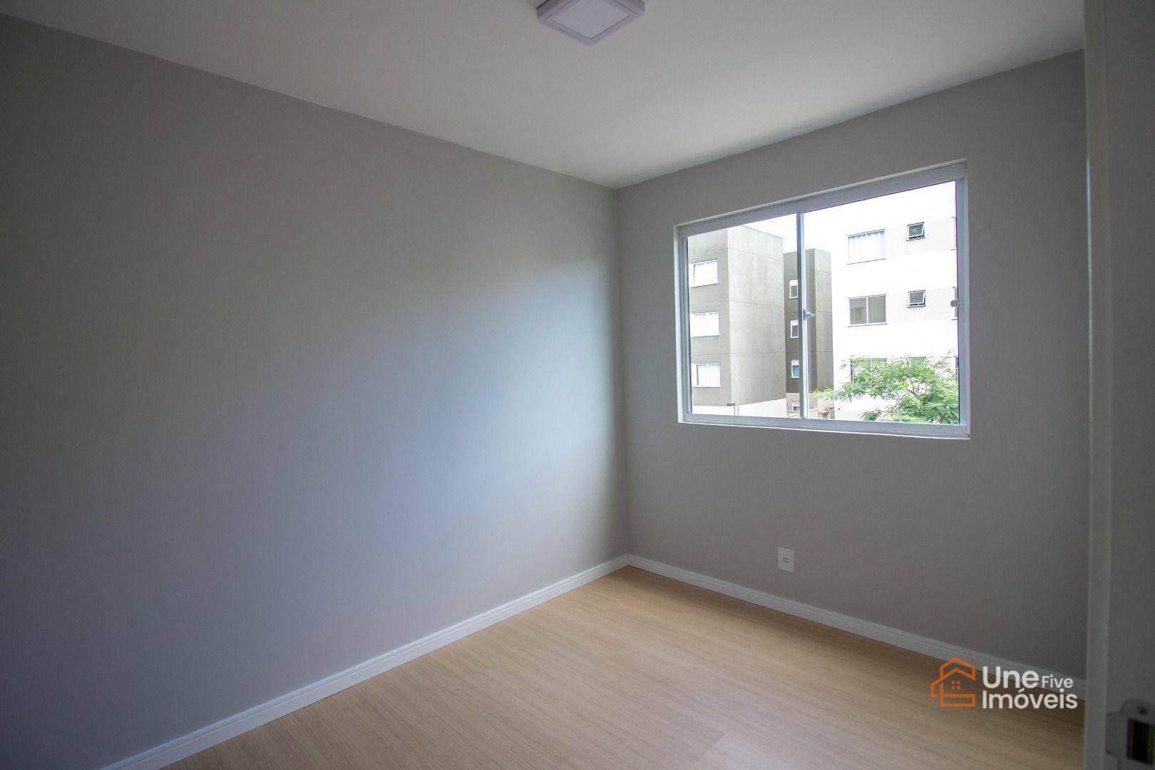Apartamento à venda com 2 quartos, 40m² - Foto 9