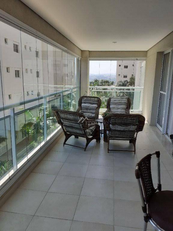 Apartamento à venda com 4 quartos, 190m² - Foto 7