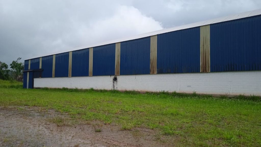 Depósito-Galpão-Armazém à venda e aluguel, 2000m² - Foto 1