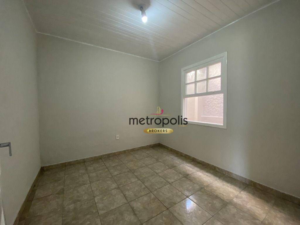 Casa para alugar com 2 quartos, 80m² - Foto 13