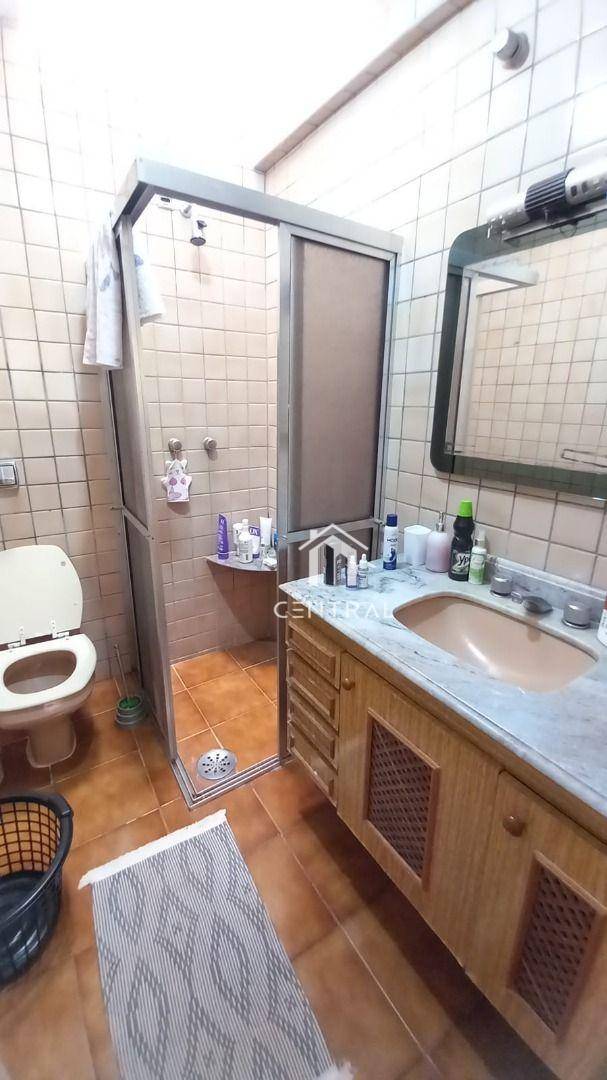 Sobrado à venda com 4 quartos, 257m² - Foto 20