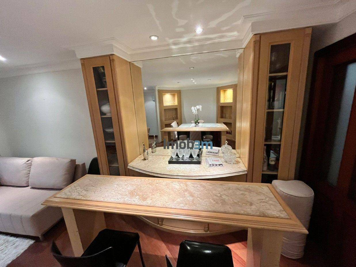 Apartamento à venda e aluguel com 3 quartos, 171m² - Foto 5