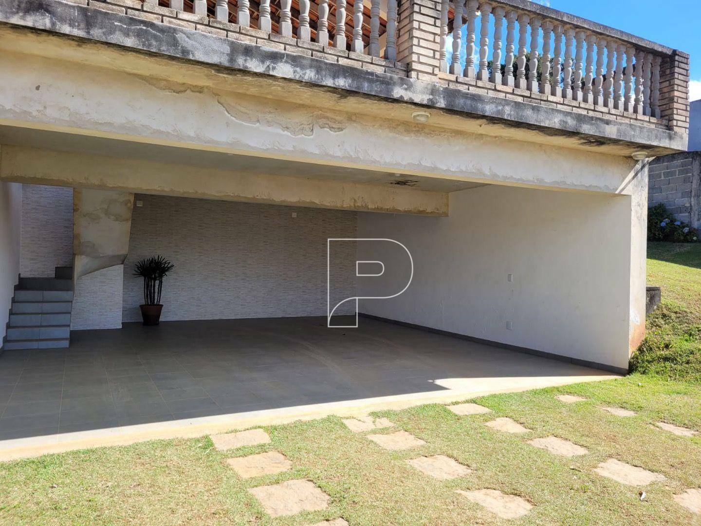 Casa à venda com 3 quartos, 332m² - Foto 4