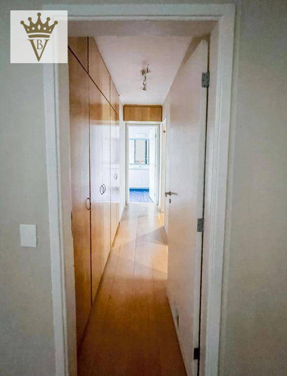 Apartamento à venda com 2 quartos, 67m² - Foto 14