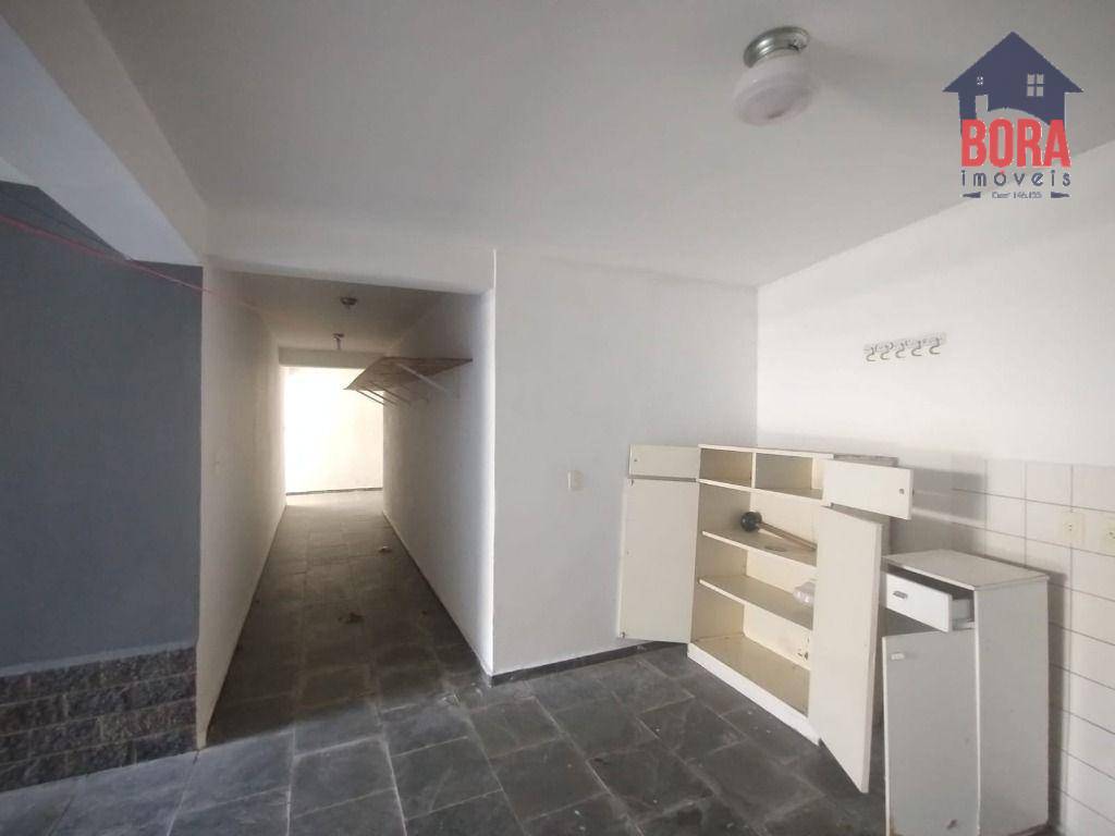 Casa de Condomínio à venda com 4 quartos, 194m² - Foto 13