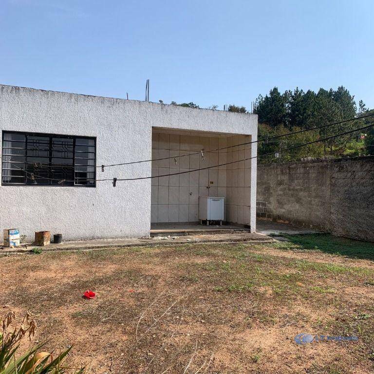 Casa à venda com 1 quarto, 900M2 - Foto 17