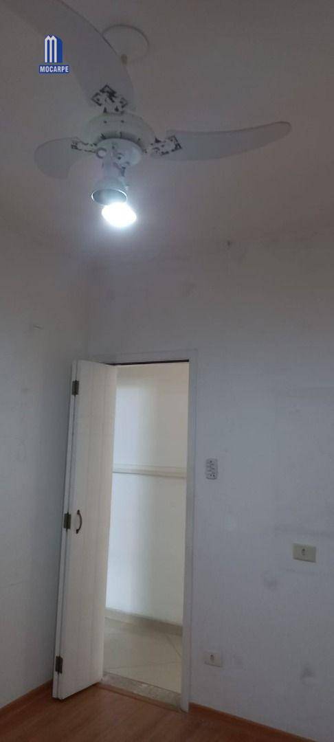 Apartamento à venda com 2 quartos, 80m² - Foto 13