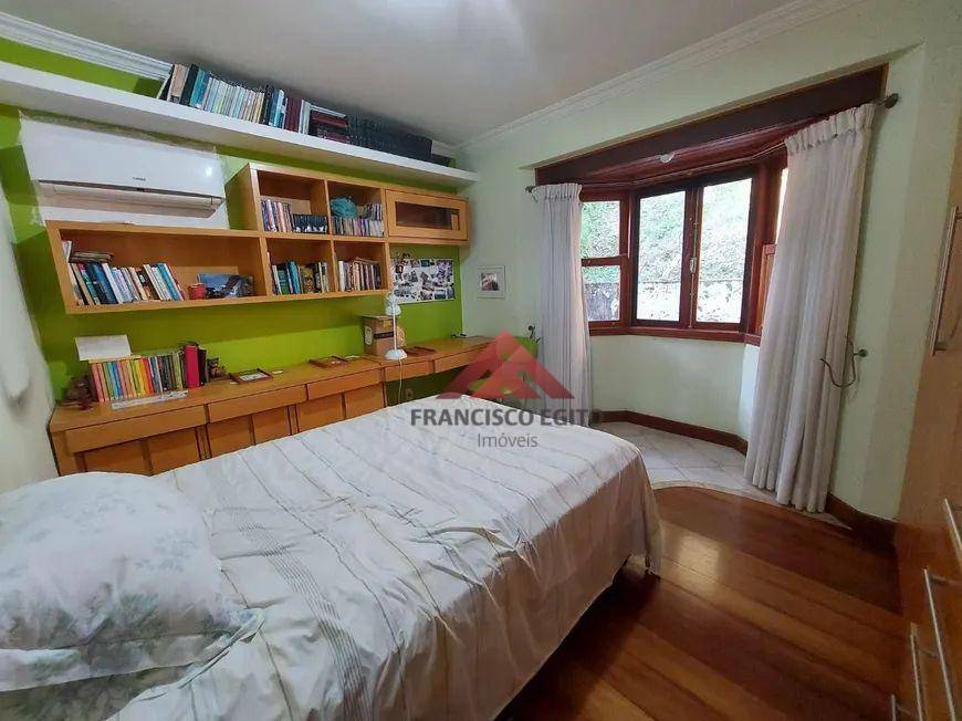 Casa de Condomínio à venda com 3 quartos, 264m² - Foto 13