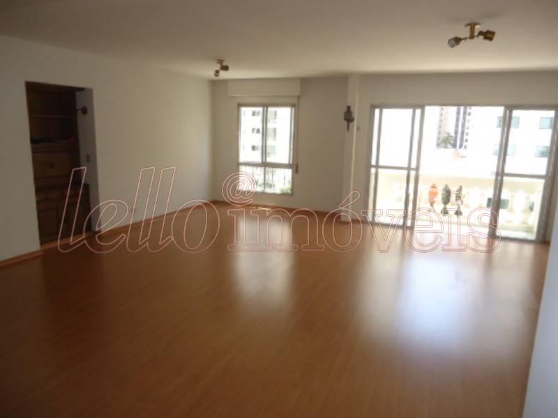 Apartamento para alugar com 2 quartos, 130m² - Foto 3