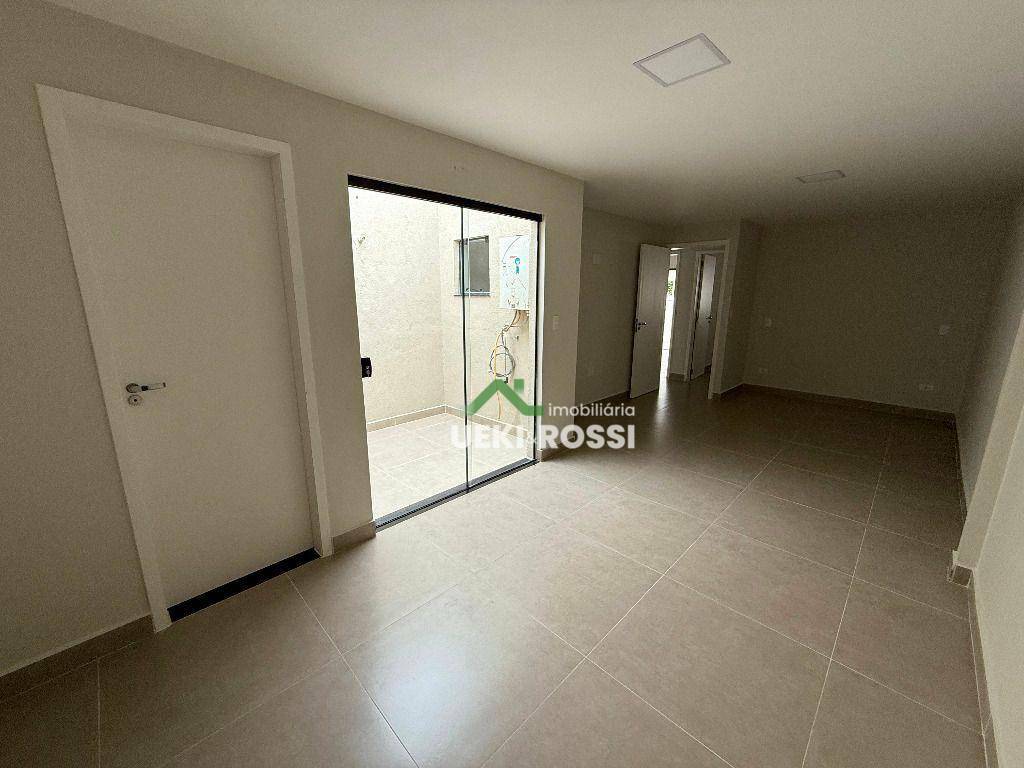 Casa à venda com 3 quartos, 141m² - Foto 9