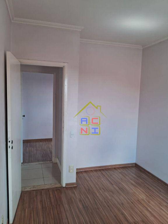 Apartamento à venda com 2 quartos, 72m² - Foto 17