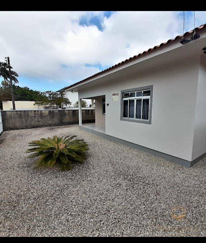 Casa à venda com 3 quartos, 80m² - Foto 3