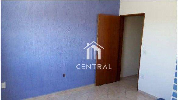 Casa de Condomínio à venda com 3 quartos, 250m² - Foto 6