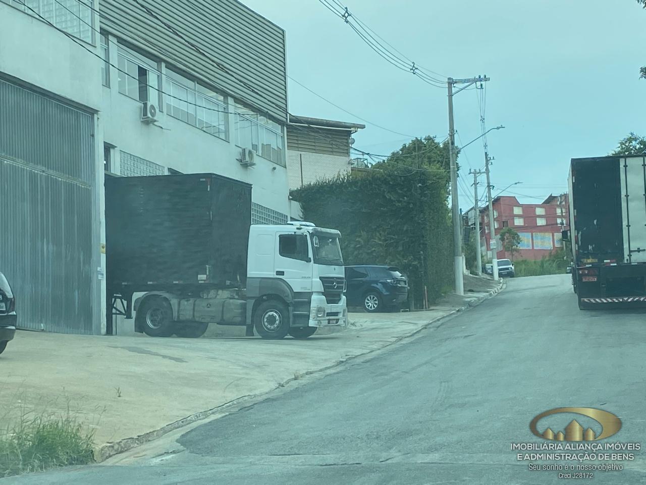 Depósito-Galpão-Armazém para alugar, 2200m² - Foto 3