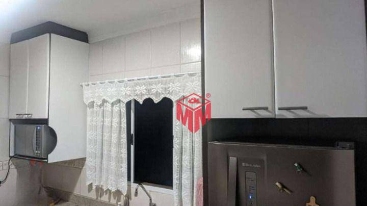 Apartamento à venda com 1 quarto, 42m² - Foto 6