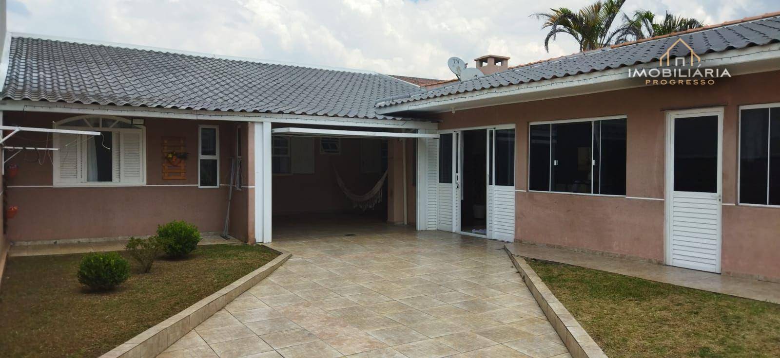 Casa à venda com 3 quartos, 140m² - Foto 1