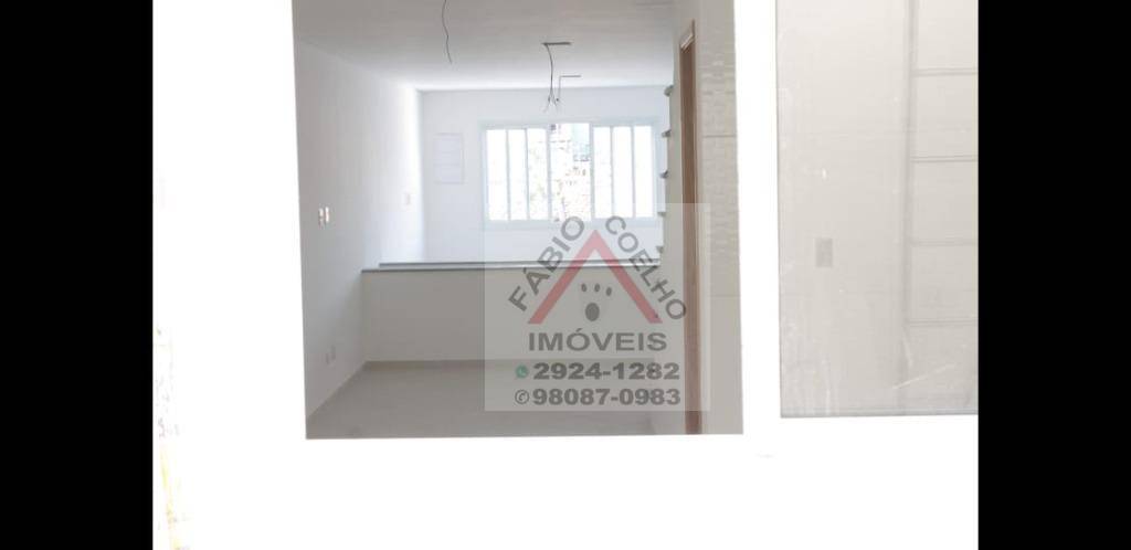 Sobrado à venda com 3 quartos, 98m² - Foto 11