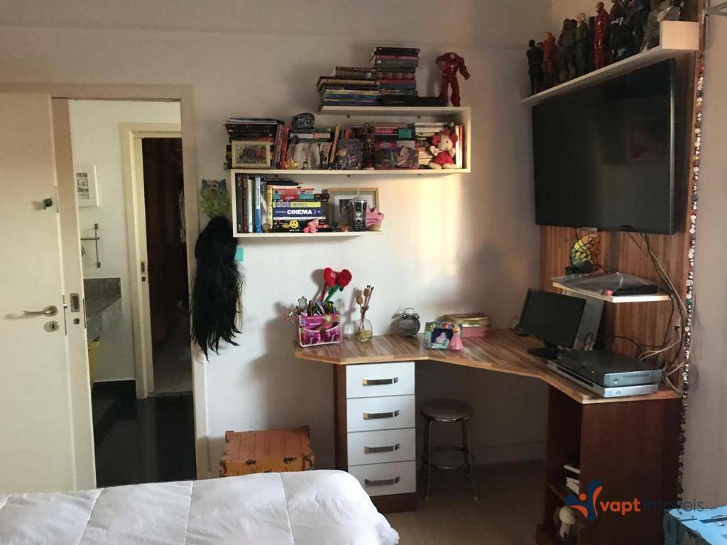 Casa de Condomínio à venda com 4 quartos, 445m² - Foto 19