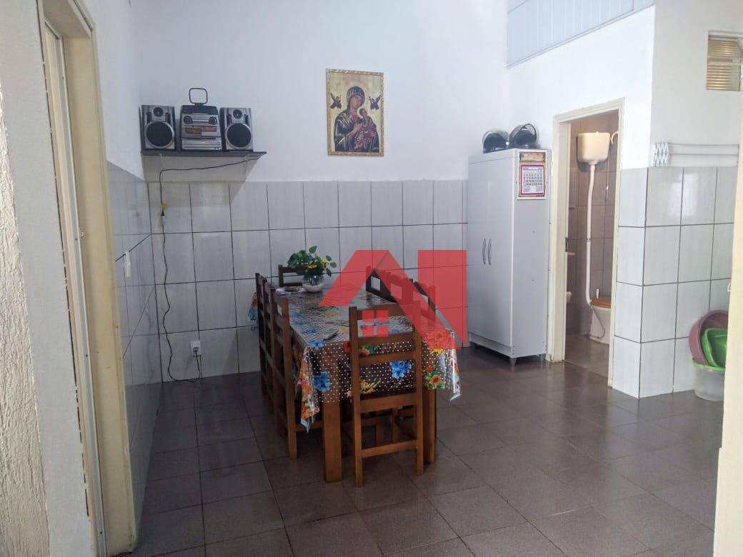 Casa à venda com 2 quartos, 102m² - Foto 16