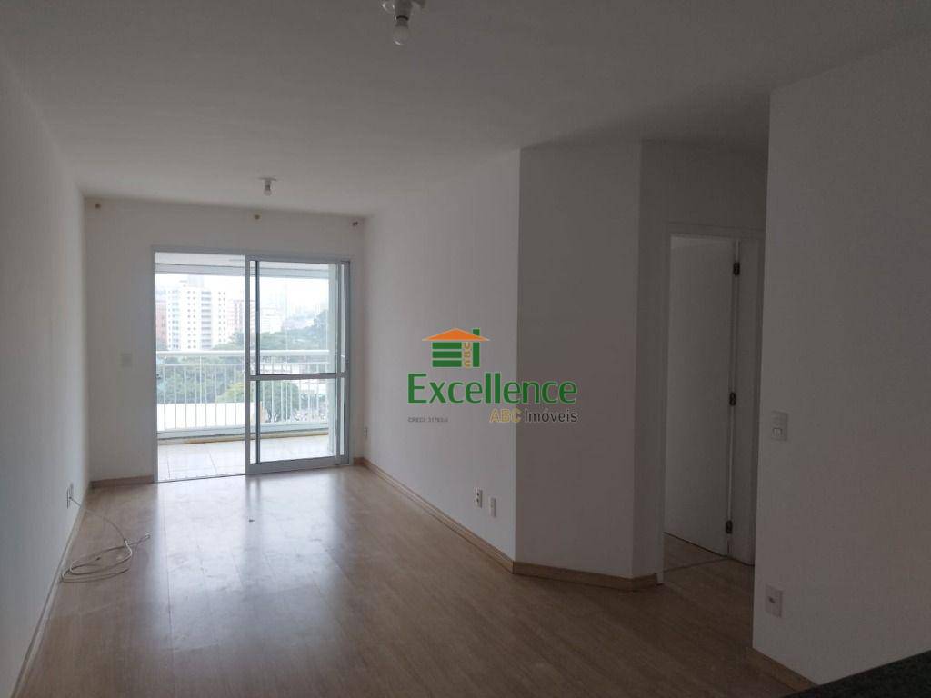 Apartamento para alugar com 3 quartos, 82m² - Foto 2