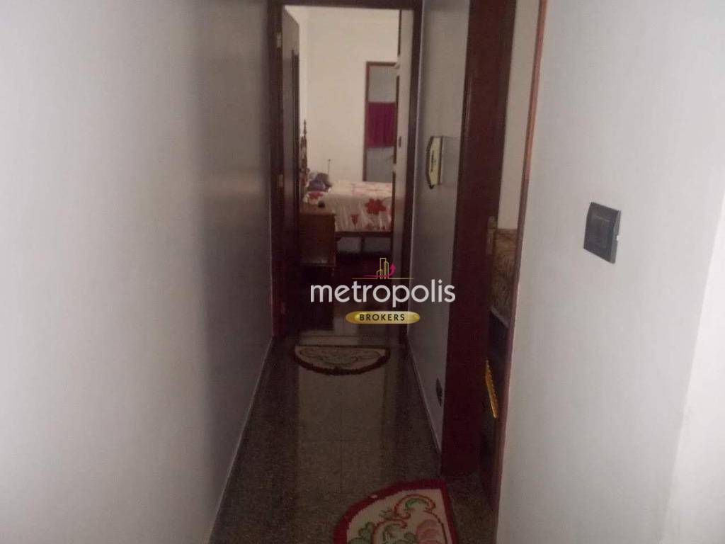 Sobrado à venda com 3 quartos, 200m² - Foto 14