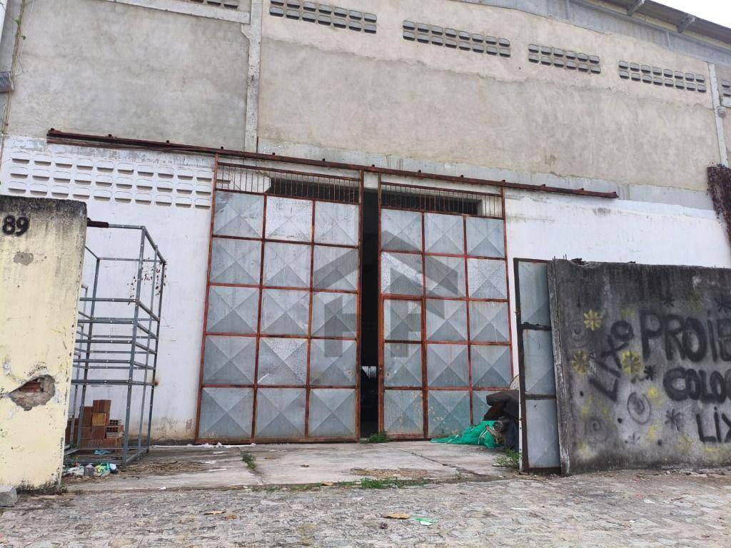 Depósito-Galpão, 700 m² - Foto 1