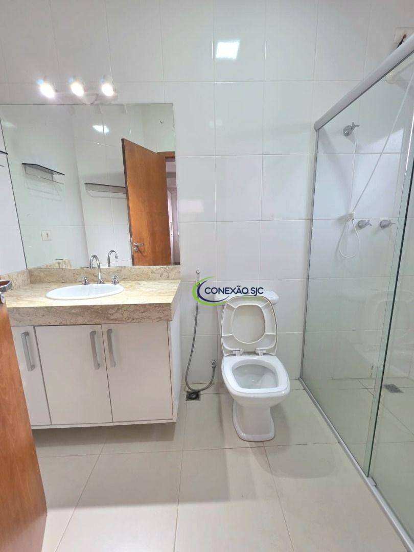Sobrado para alugar com 4 quartos, 320m² - Foto 12