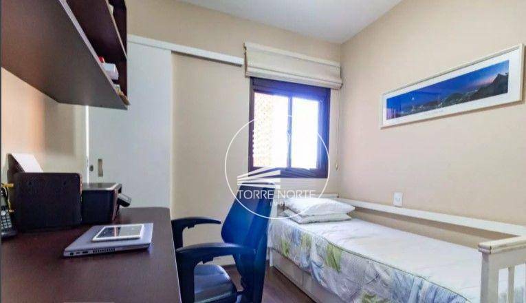 Apartamento à venda com 3 quartos, 111m² - Foto 4