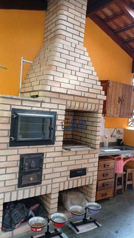 Casa de Condomínio à venda com 3 quartos, 217m² - Foto 26