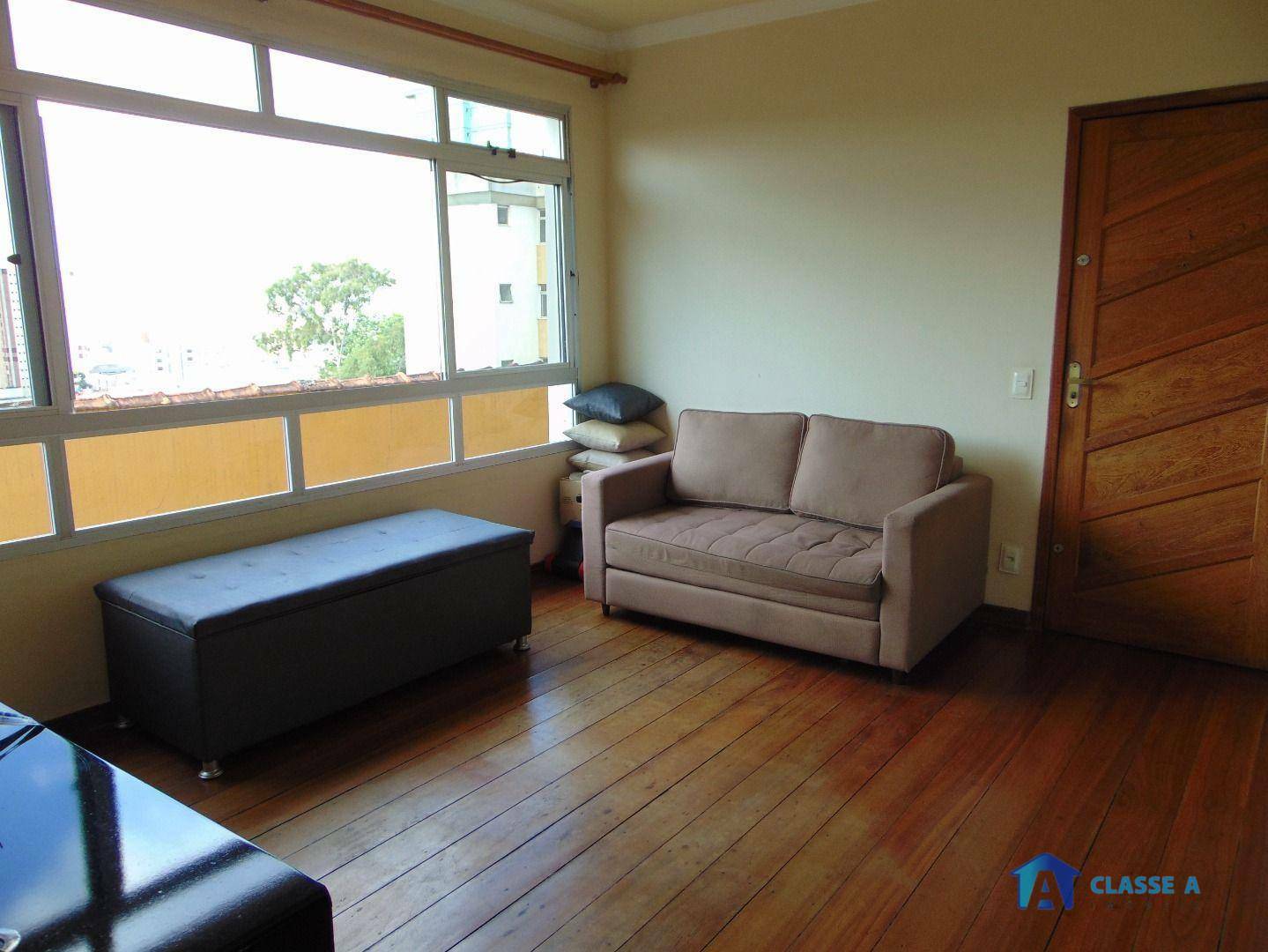 Apartamento à venda com 2 quartos, 75m² - Foto 2