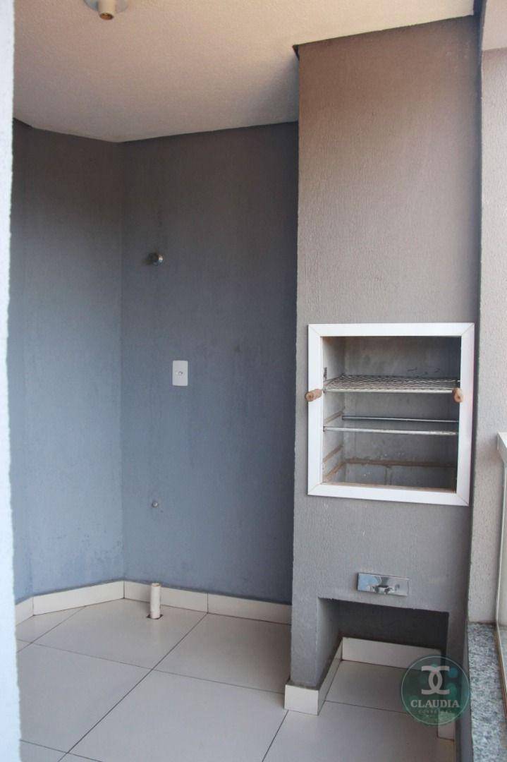 Apartamento à venda com 2 quartos, 79m² - Foto 14