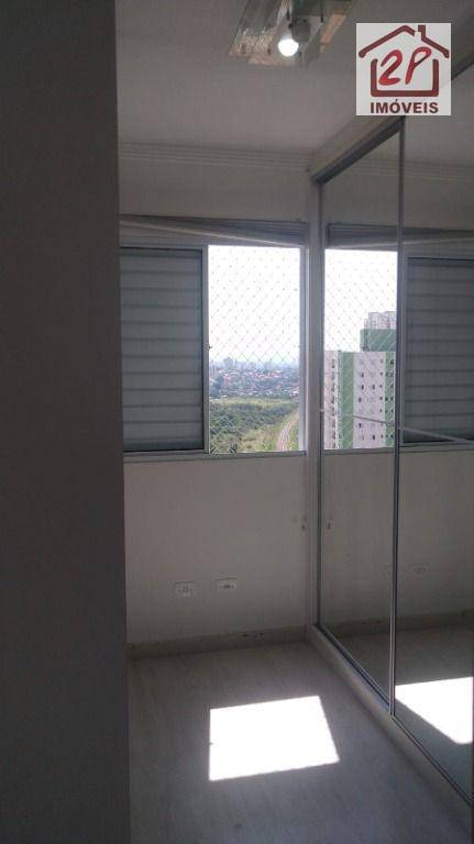 Apartamento à venda com 3 quartos, 64m² - Foto 17