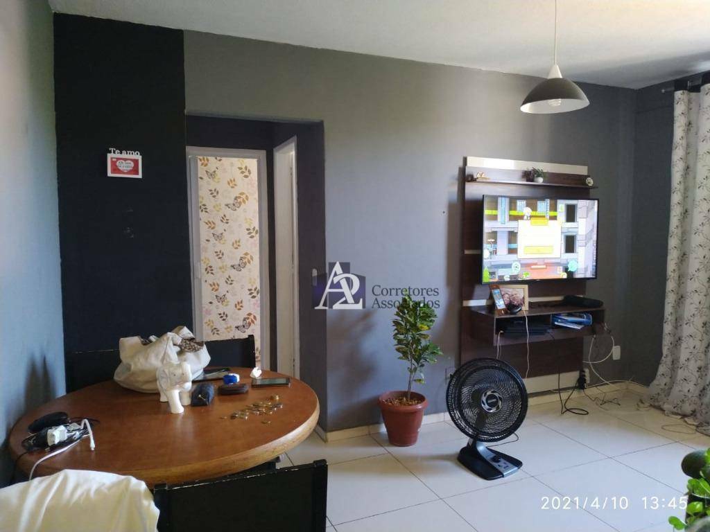 Apartamento à venda com 1 quarto, 42m² - Foto 3