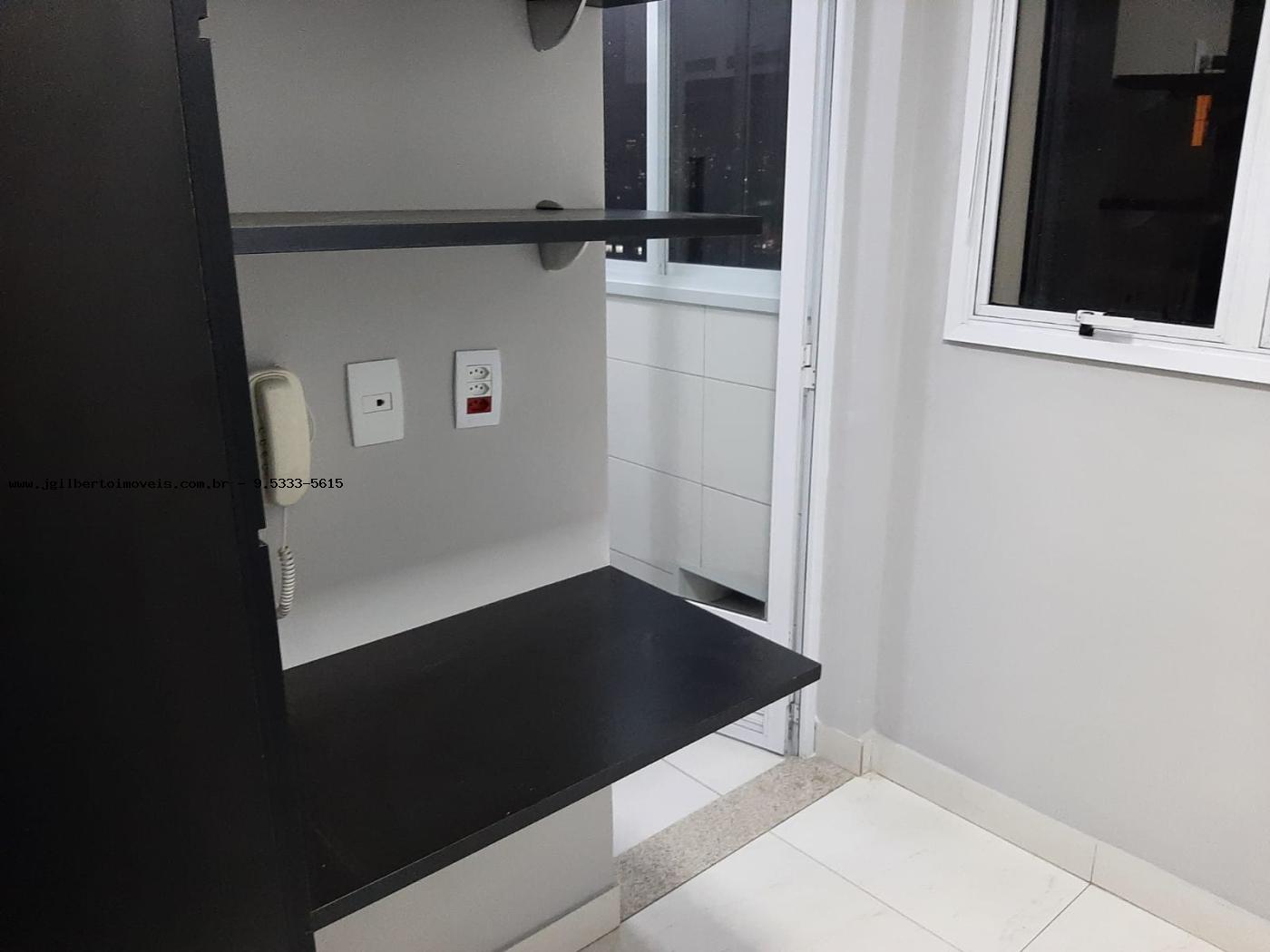 Apartamento à venda com 3 quartos, 190m² - Foto 6