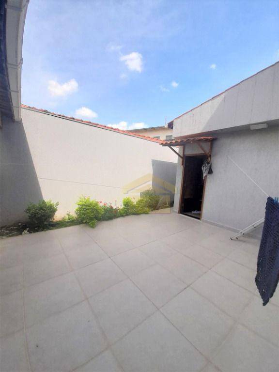 Sobrado à venda com 3 quartos, 160m² - Foto 16