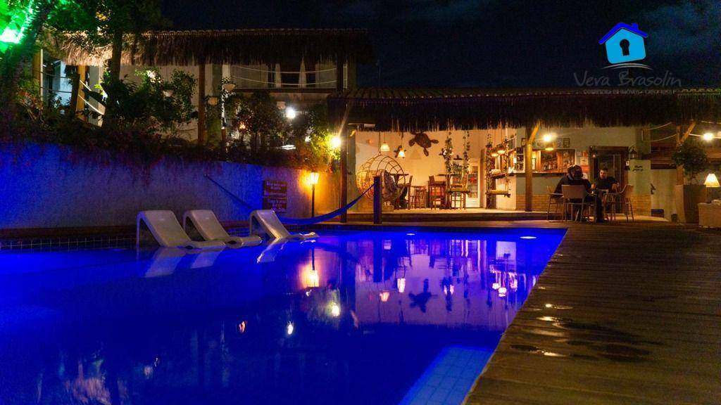 Pousada-Chalé à venda com 20 quartos, 1800M2 - Foto 1