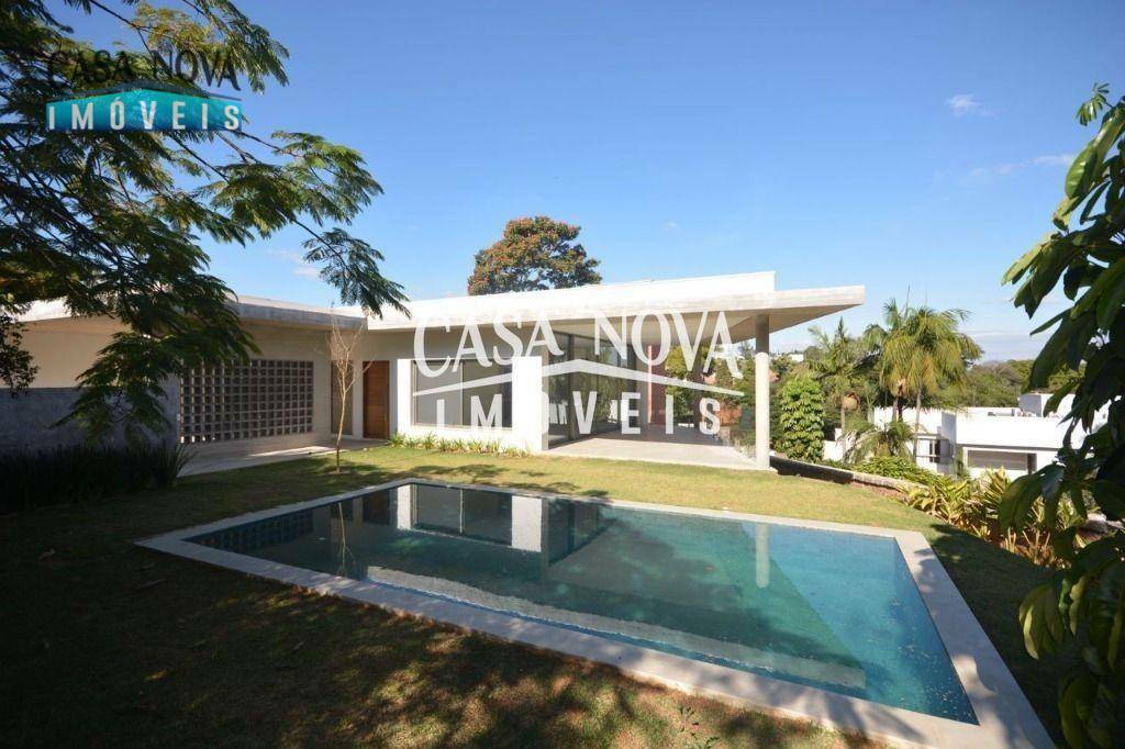 Casa de Condomínio à venda com 4 quartos, 348m² - Foto 1