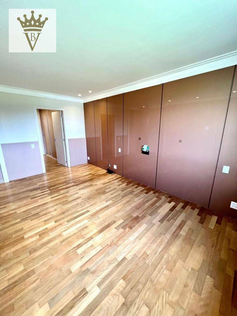 Apartamento para alugar com 3 quartos, 222m² - Foto 47