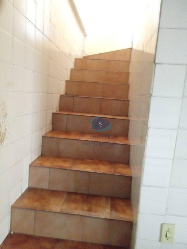 Sobrado para alugar com 2 quartos, 150m² - Foto 10