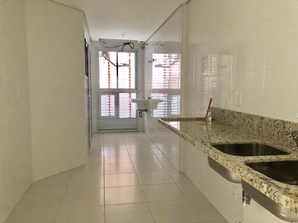 Apartamento à venda com 3 quartos, 150m² - Foto 6