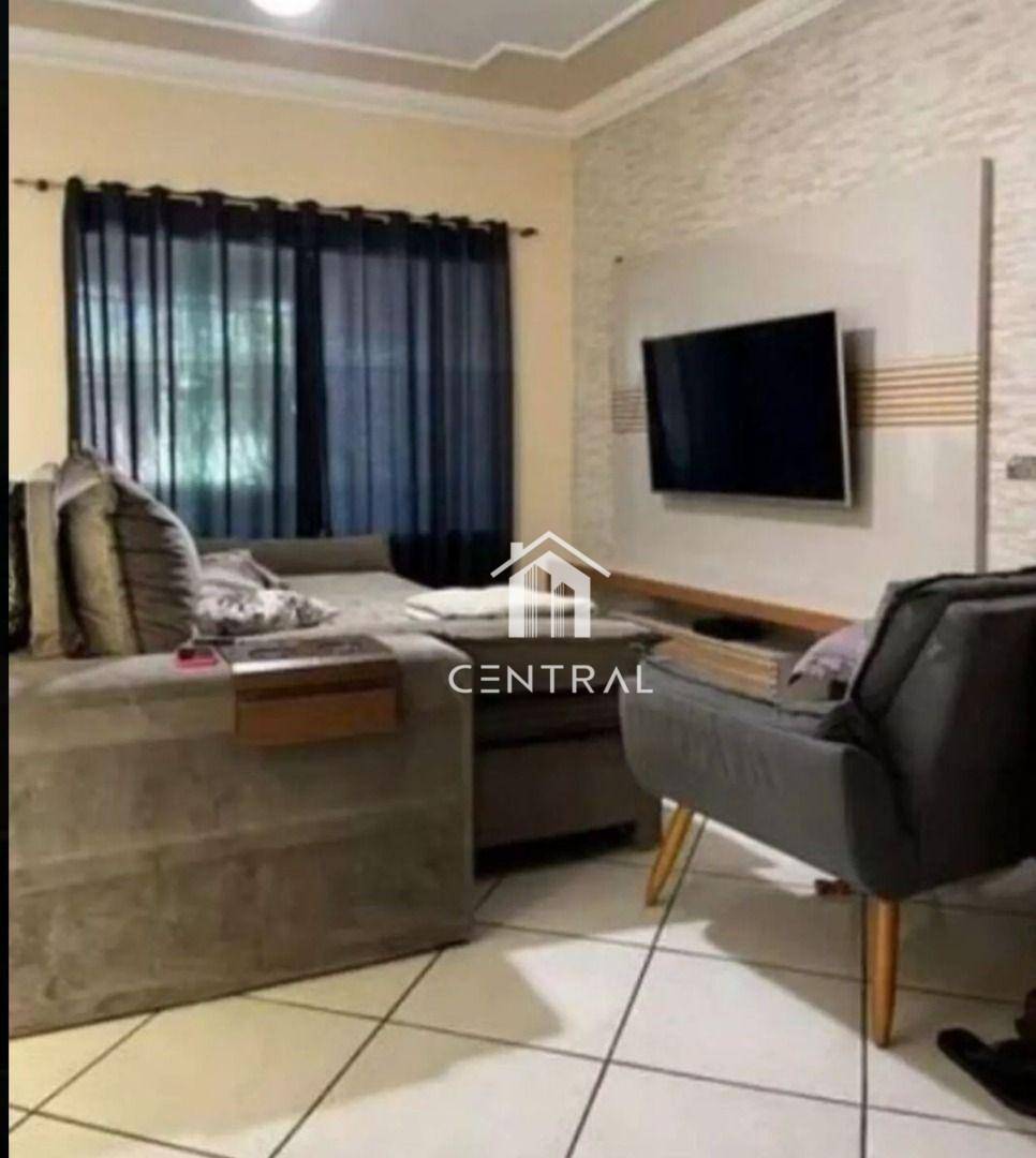 Sobrado à venda com 3 quartos, 178m² - Foto 1