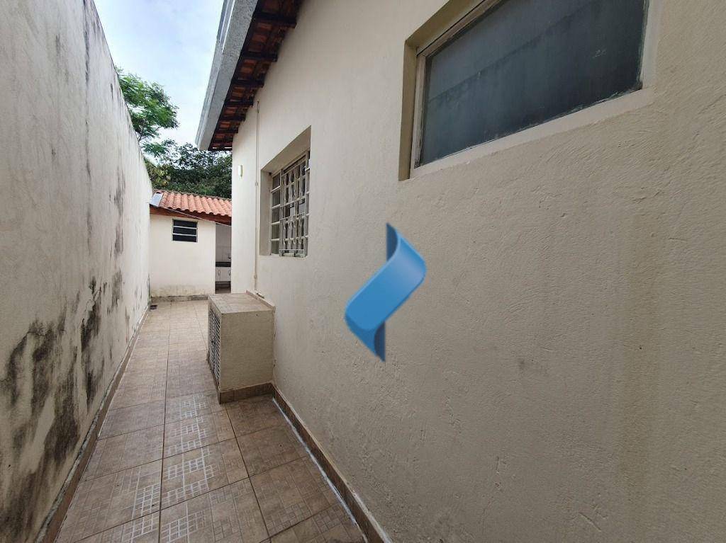 Casa à venda com 2 quartos, 80m² - Foto 22