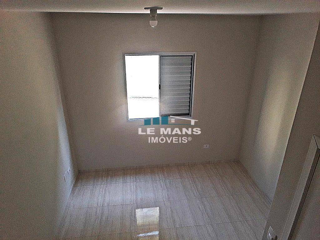 Apartamento à venda com 3 quartos, 70m² - Foto 23