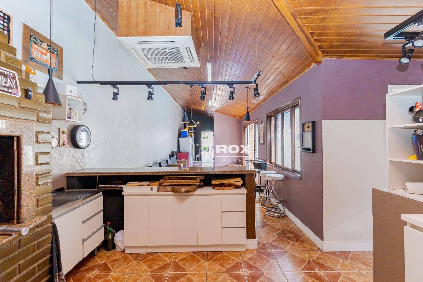 Casa à venda com 3 quartos, 340m² - Foto 43