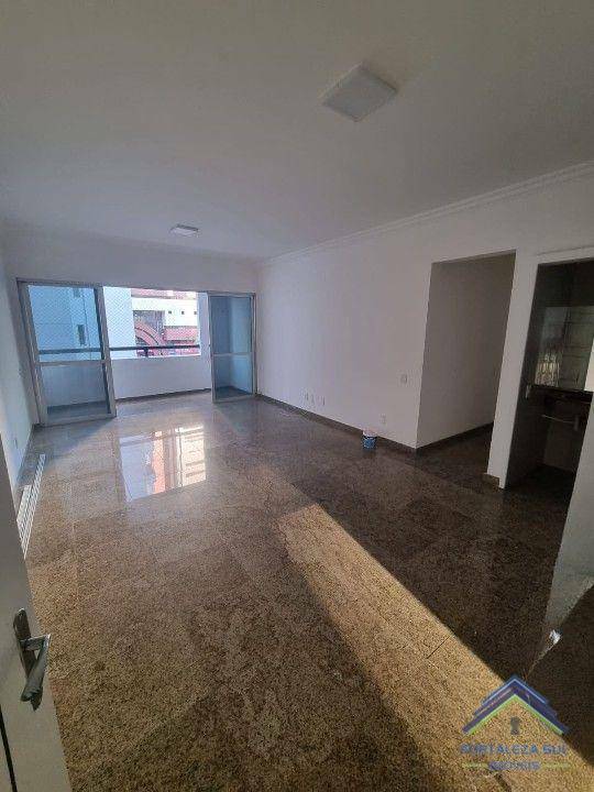 Apartamento à venda com 3 quartos, 125m² - Foto 3