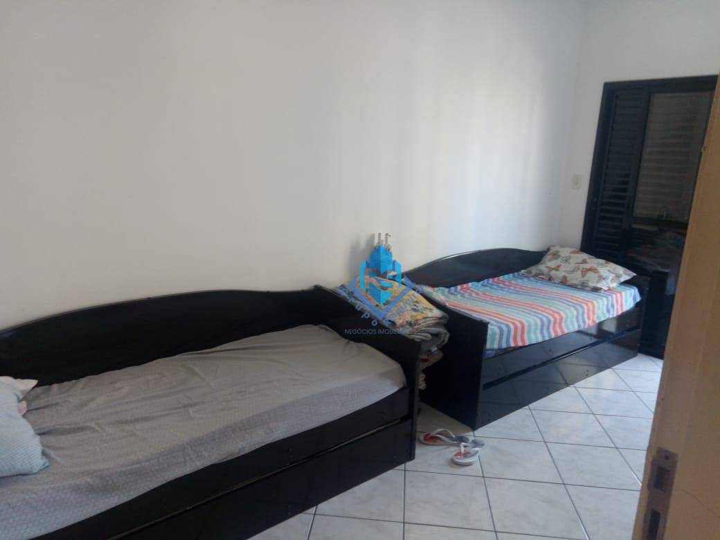 Apartamento à venda com 2 quartos, 75m² - Foto 23